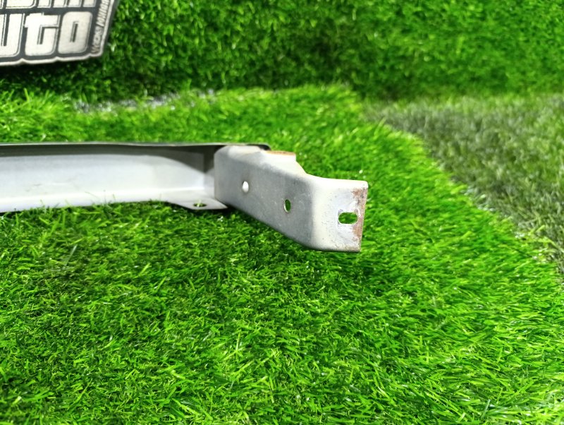 Планка под фары передняя правая BONGO FRIENDEE SGEW