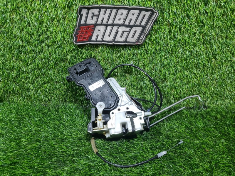 Замок двери передний правый VERISA DC5W ZJ-VE