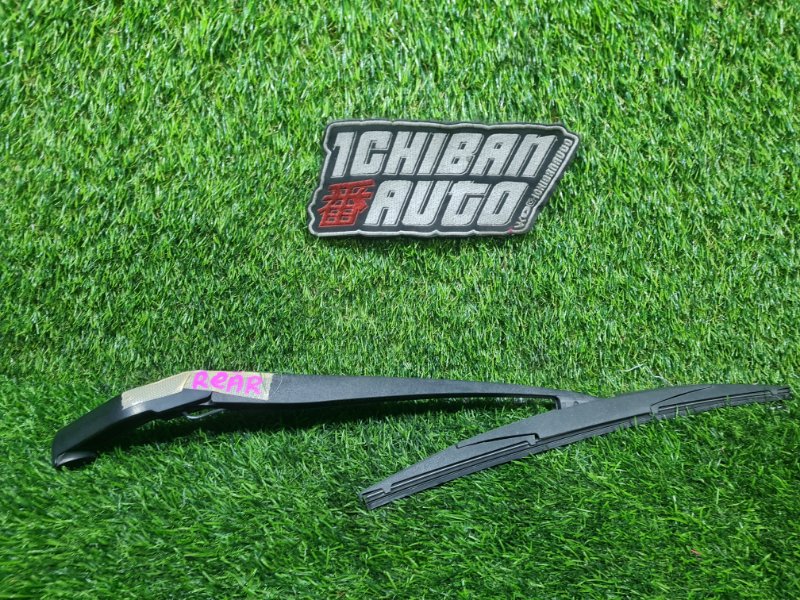 Держатель дворника задний SUBARU LEGACY BL5