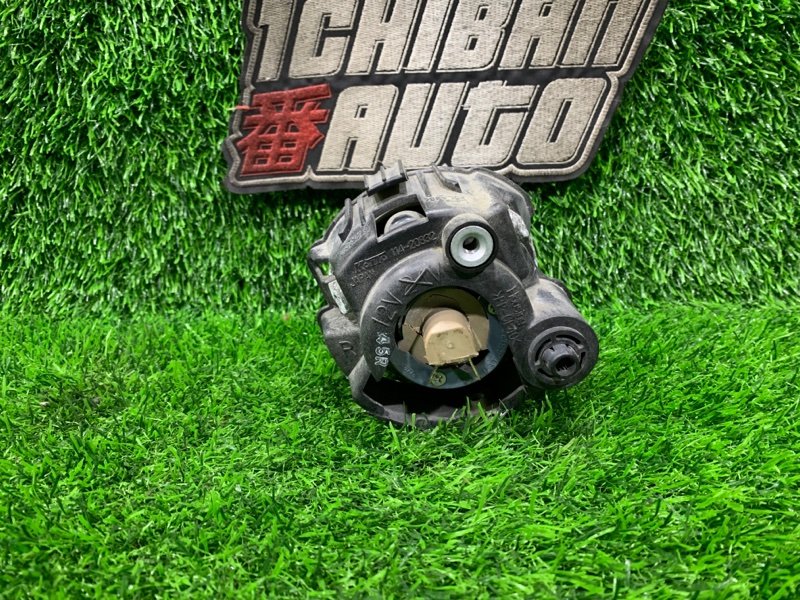 Туманка передняя правая LEGACY B4 BL5