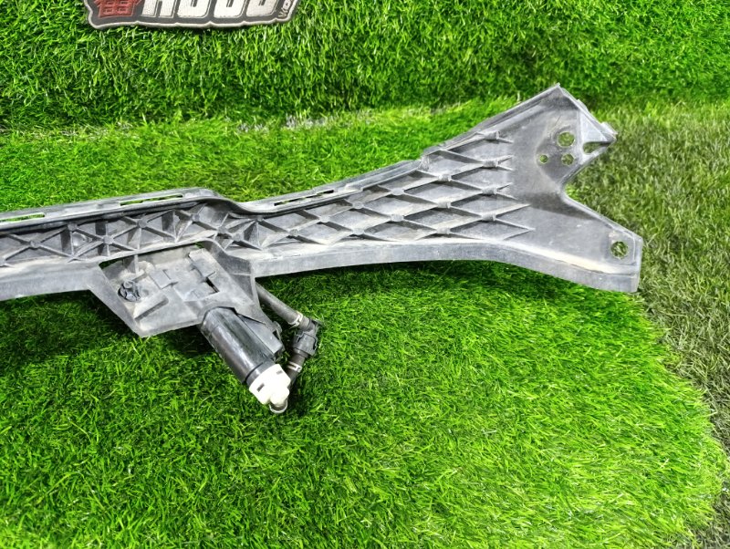 Крепление бампера переднее правое LEGACY BR9