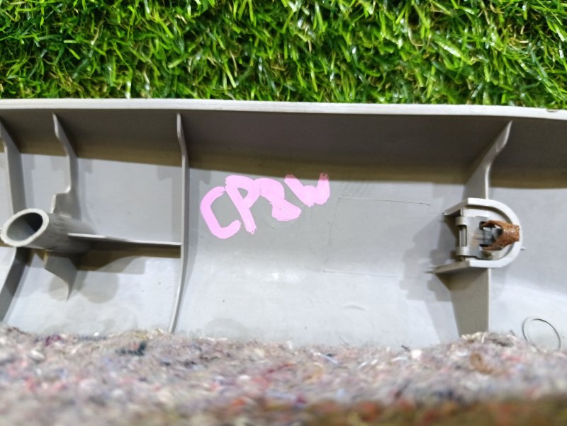 Накладка замка багажника задняя PREMACY CP8W