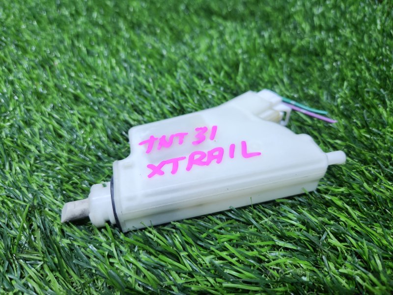 Замок лючка бензобака X-TRAIL TNT31