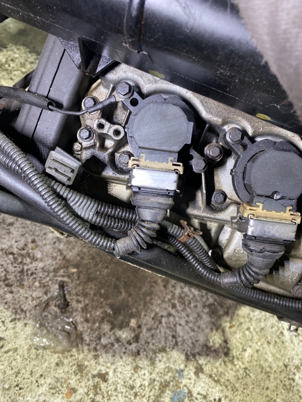 Катушка зажигания Freelander 2.5 v6 25K