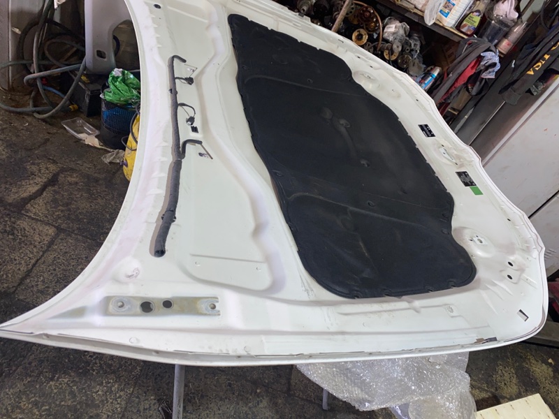 Капот 5-Series E60 N52B30