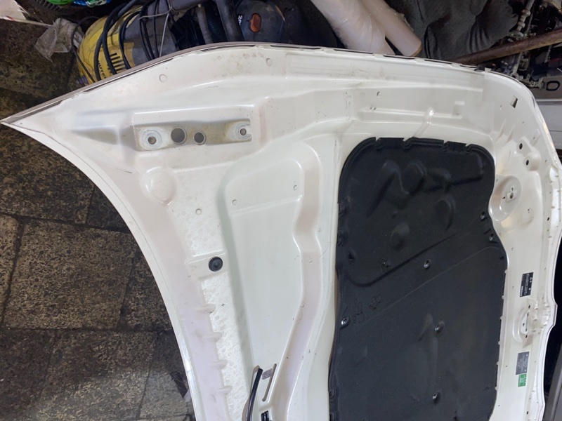 Капот 5-Series E60 N52B30