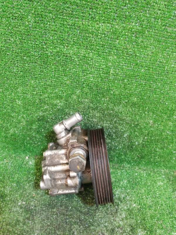 Насос гидроусилителя руля Land Rover Freelander 25K4F 2.5 Насос гидроусилителя руля Land Rover Freelander 25K4F 2.5