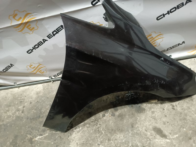 Крыло переднее правое 2 F45