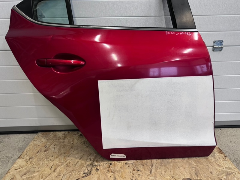 Дверь боковая задняя правая Axela 2013 BM6FJ Z6VE