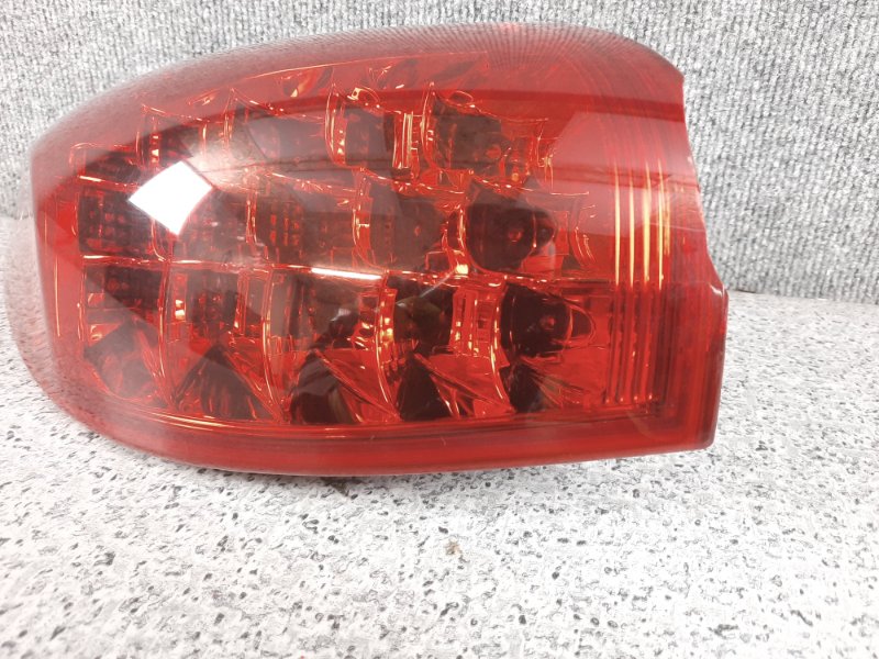Стоп сигнал задний левый Skyline Crossover 2011 J50 VQ37VHR