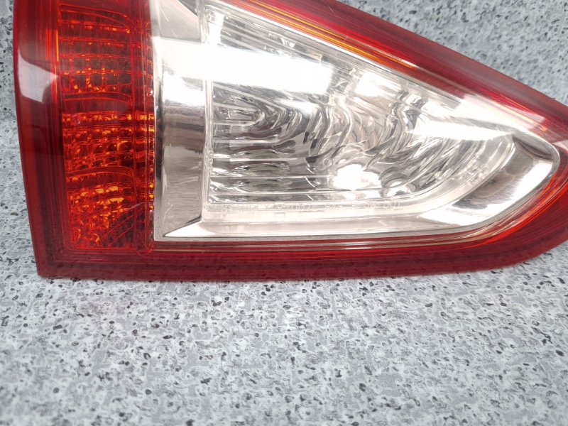 Стоп сигнал задний левый Skyline Crossover 2015 NJ50 VQ37VHR