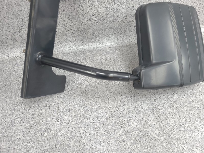 Зеркало двери багажника заднее Bighorn 2000 UBS73GW 4JX1