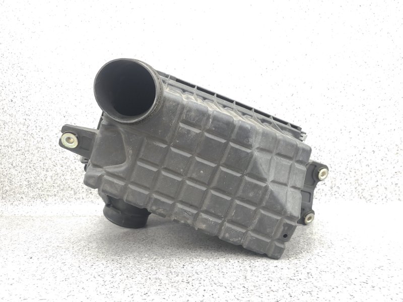 Корпус воздушного фильтра Terrano Regulus 2000 JLR50 VG33E