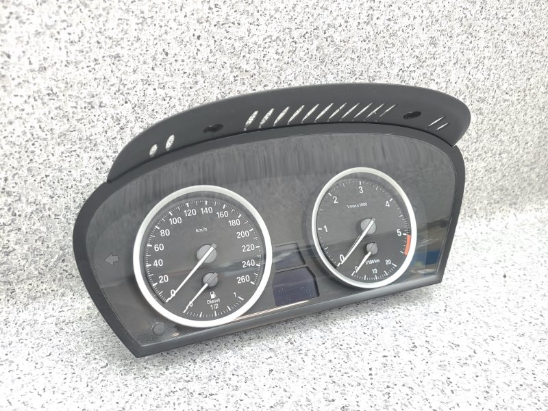 Спидометр передний BMW X6 E71 N57D30