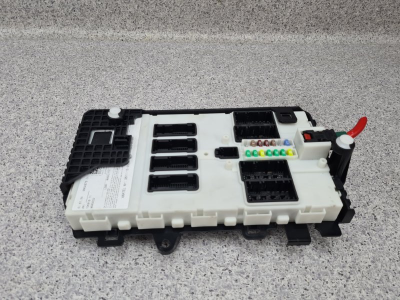 Блок комфорта X1 2018 F48