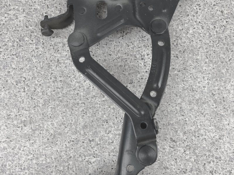 Петли капота X1 2016 F48