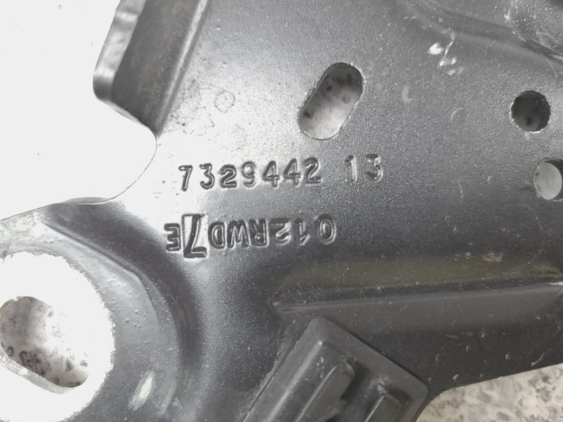 Петли капота X1 2016 F48