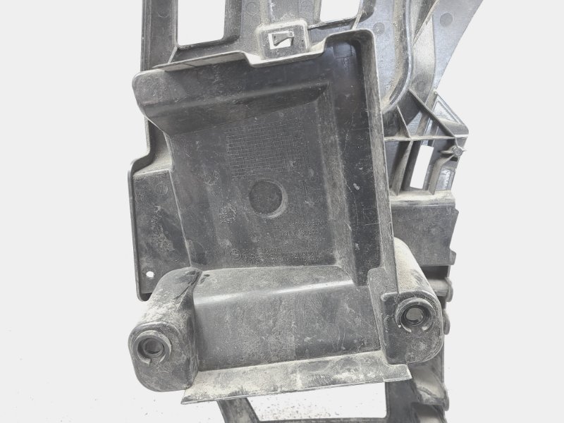 Крепление бампера заднее X1 2017 F48