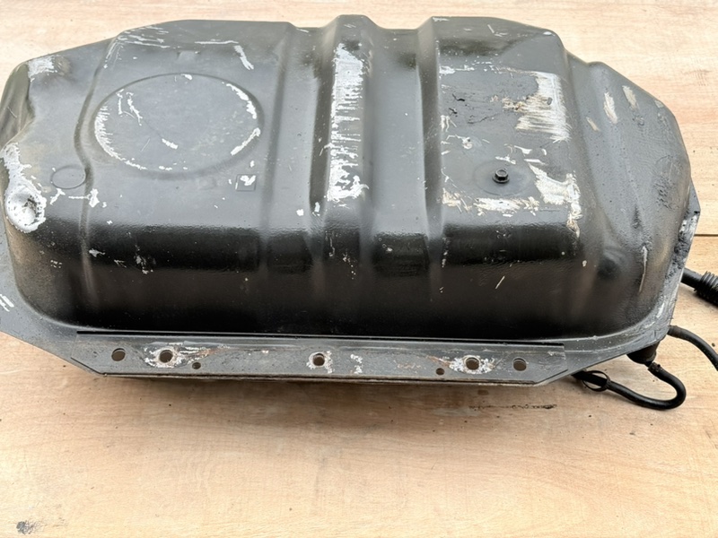 Бак топливный Terrano 1992 WBYD21 TD27T