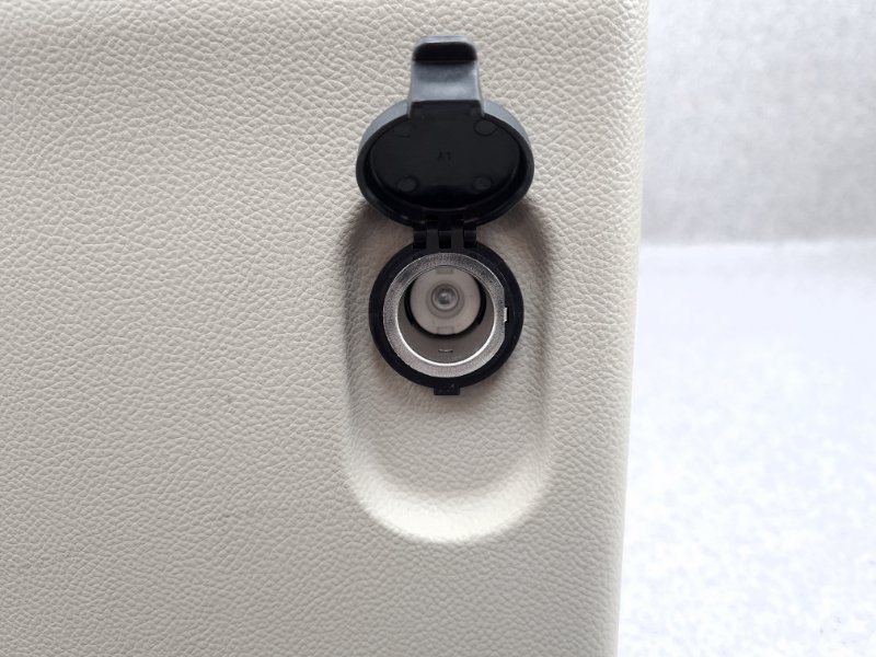 Бардачок между сиденьями передний FX35 2011 S51 VQ35HR