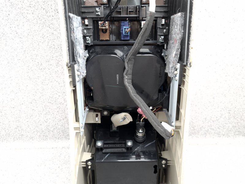 Бардачок между сиденьями передний FX35 2011 S51 VQ35HR