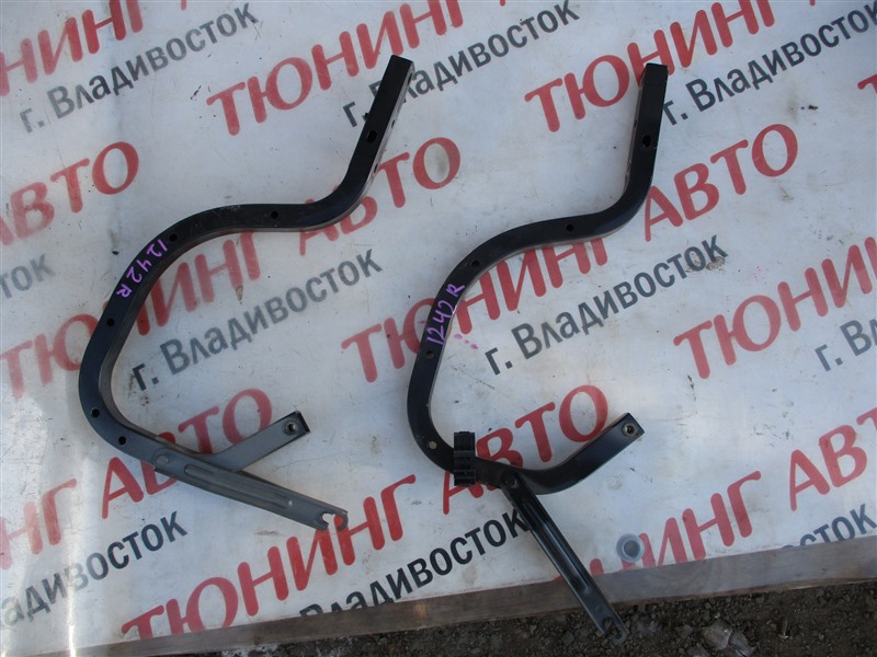 Петля крышки багажника Toyota Camry ACV30 2AZ-FE 2006 1242