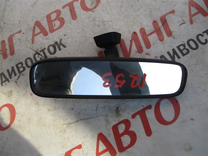 Зеркало заднего вида Toyota Ist ZSP110 2ZR-FE 2007 1253