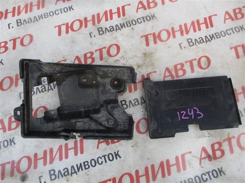 Подставка под аккумулятор Toyota Mark X GRX130 4GR-FSE 2010 1243