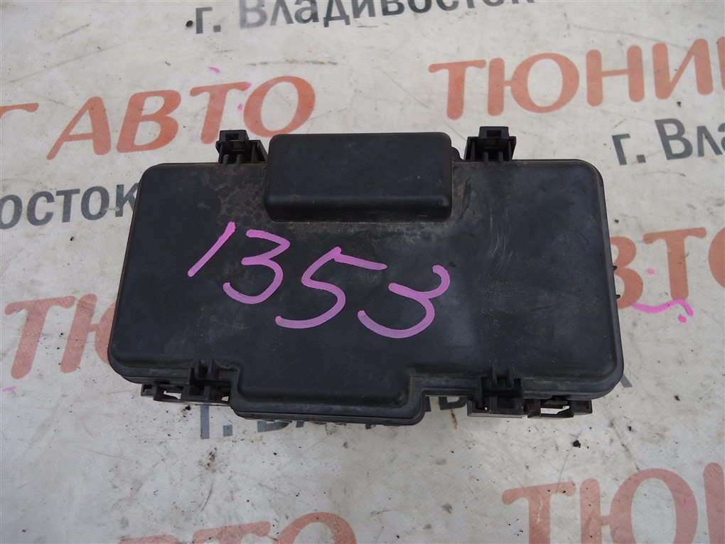 Блок предохранителей Honda Stepwgn RF5 K20A 2005 1353