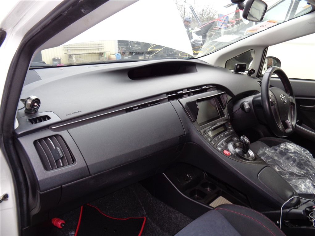 Торпеда Toyota Prius ZVW30 2ZR-FXE 2012 1469