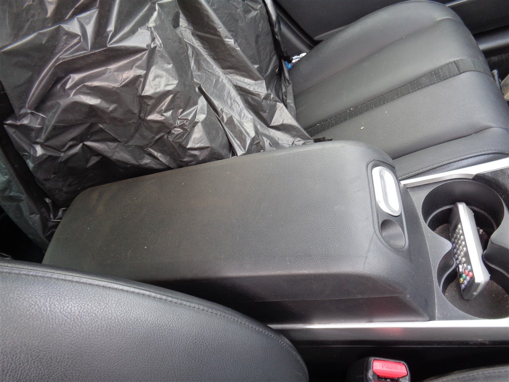 Консоль между сидений Mazda Cx-7 ER3P L3-VDT 2007 1475