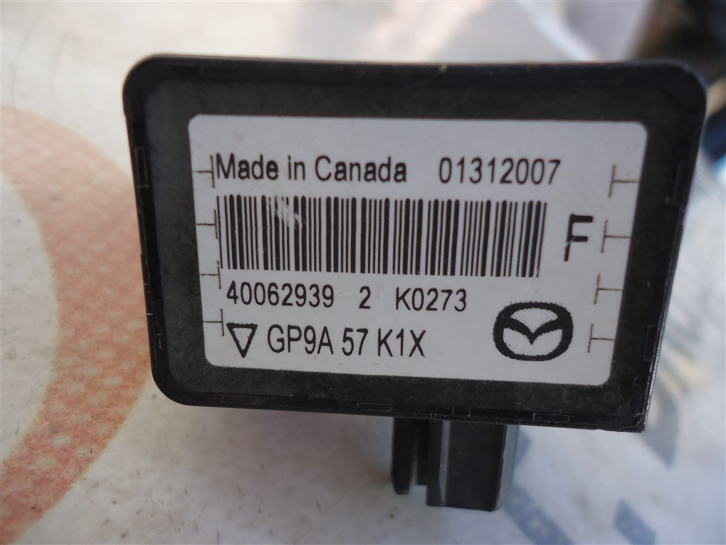 Датчик airbag Mazda Cx-7 ER3P L3-VDT 2007 gp9a57k1x 1433