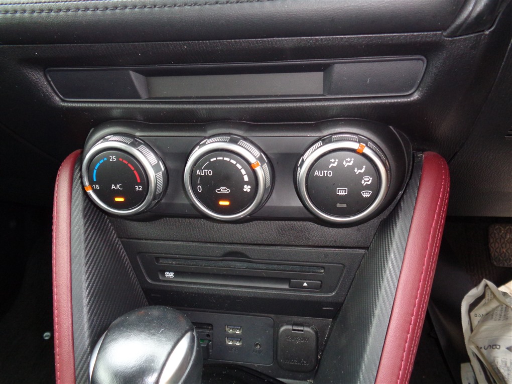 Климат-контроль Mazda Cx-3 DK5FW S5-DPTS 2015 md10b 1486