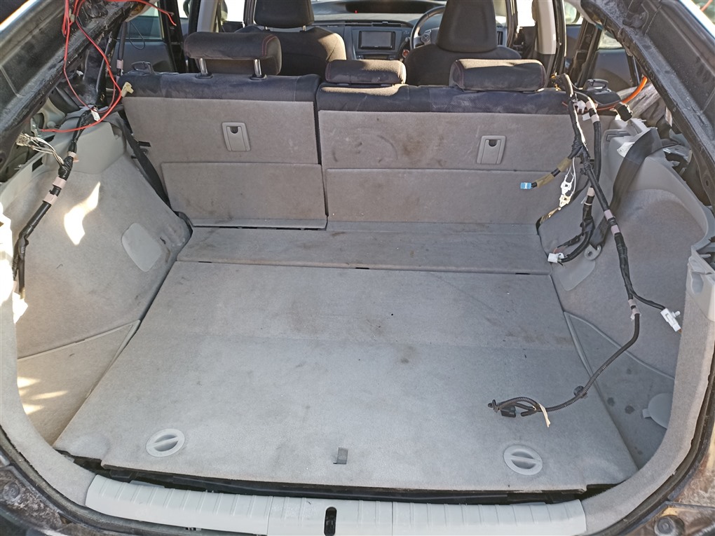 Обшивка багажника Toyota Prius ZVW30 2ZR-FXE 2012 задняя правая 1491