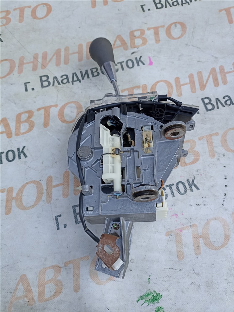 Селектор акпп Toyota Raum NCZ20 1NZ-FE 2003 1-8