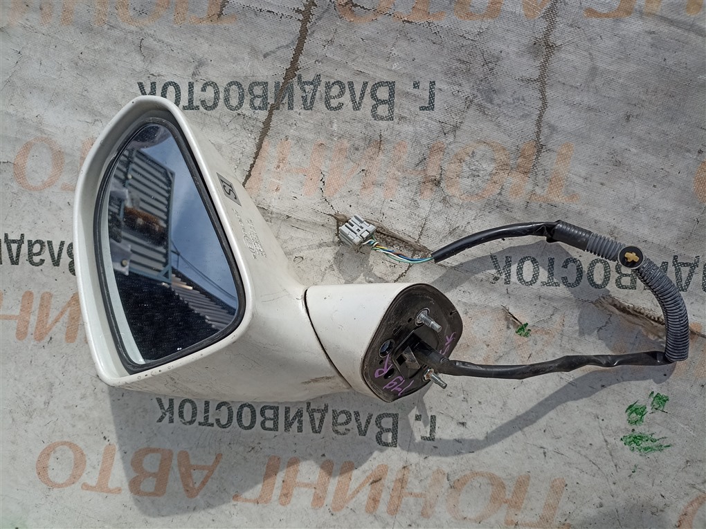 Зеркало Honda Airwave GJ1 L15A 2006 правое 5 koht белый nh624p 1-19