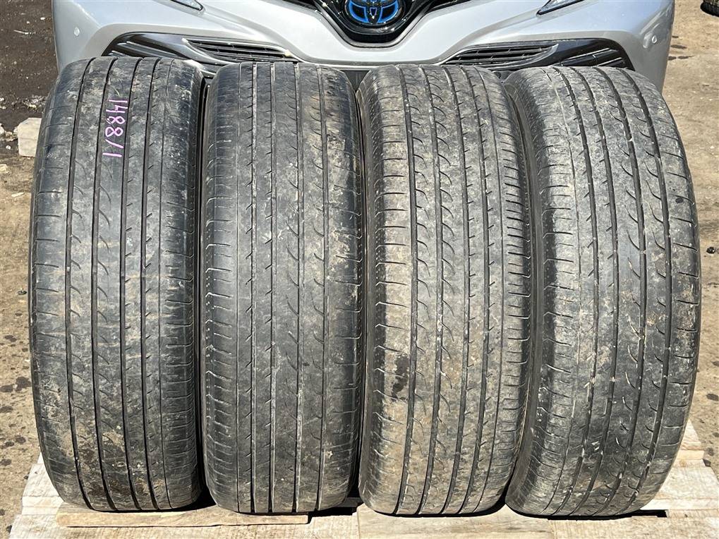 Шина летняя 225/55R19 Yokohama BluEarth RV-02