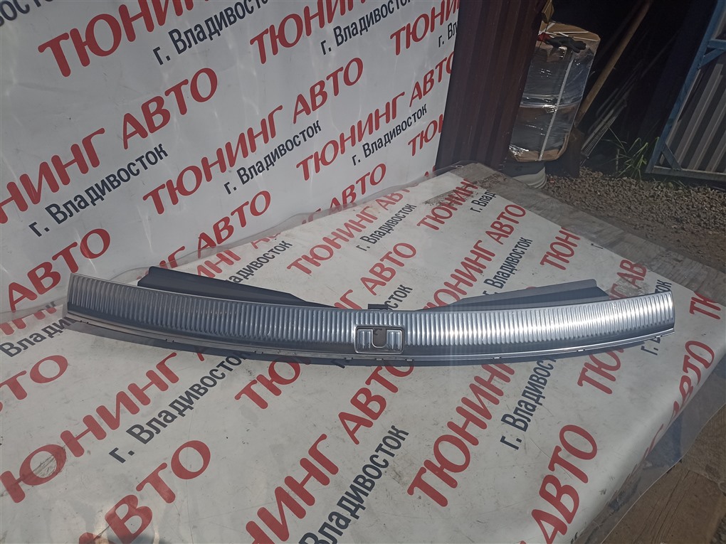 Накладка замка багажника Audi Q7 4LB BAR 2010 4l0864483 1513 4l0864483