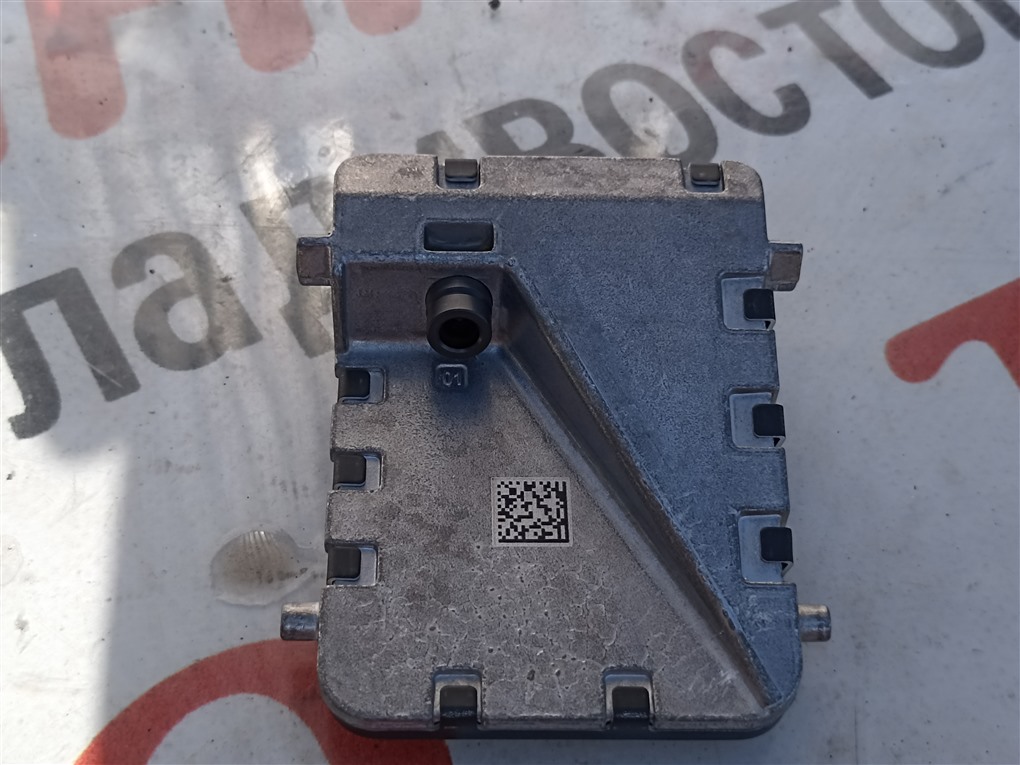 Камера переднего вида Toyota C-Hr ZYX10 2ZR-FXE 2018 1516 8646c-f4011