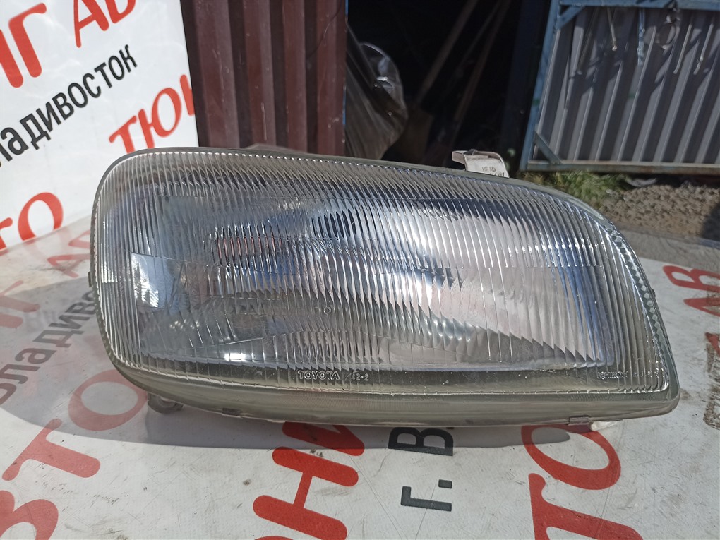 Фара Toyota Rav4 SXA10 правая 42-2 4040 42-2