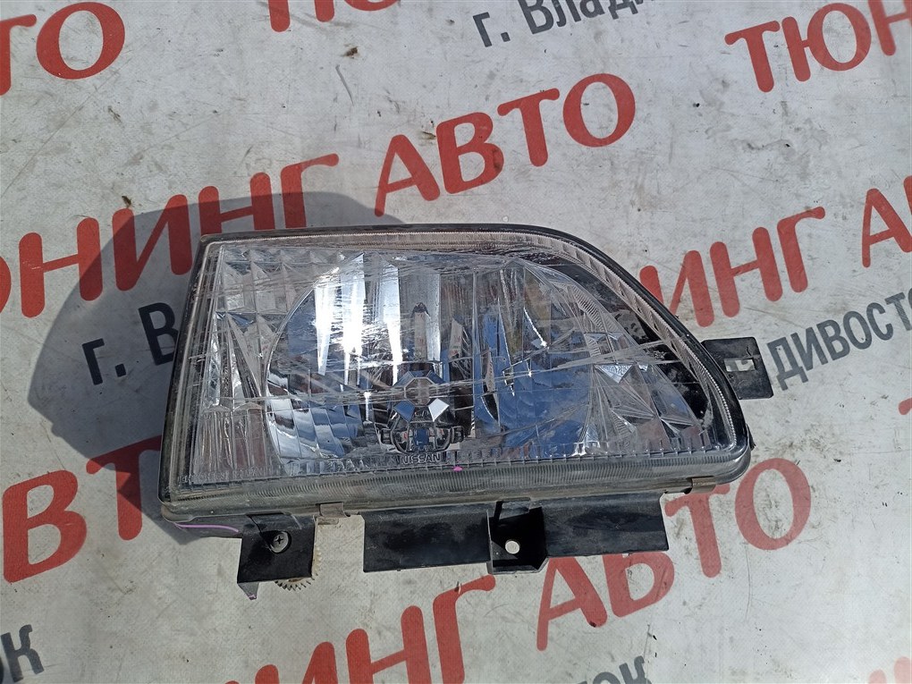 Фара Nissan Atlas R8F23 QD32 2000 правая 1637 4040 миша