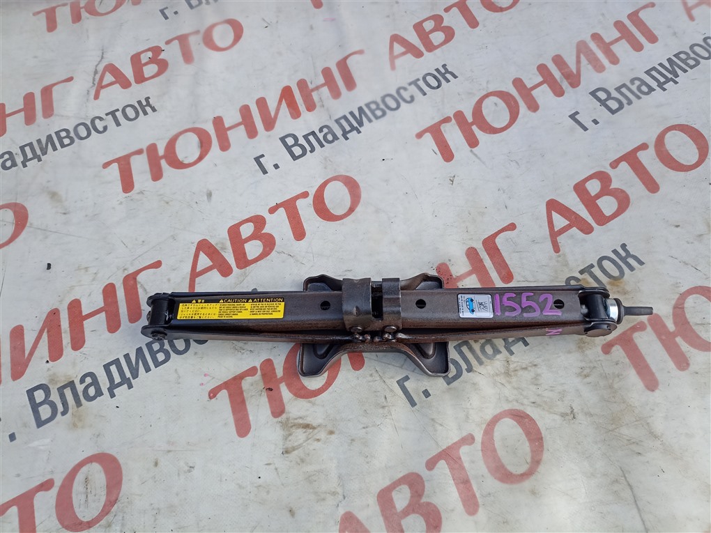 Домкрат Toyota Rav4 ACA31W 2AZ-FE 2010 1552