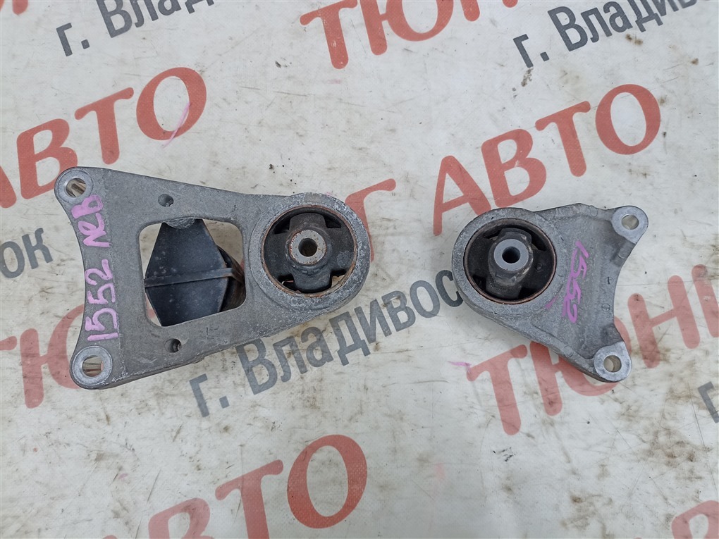 Подушка редуктора Toyota Rav4 ACA31W 2AZ-FE 2010 1552