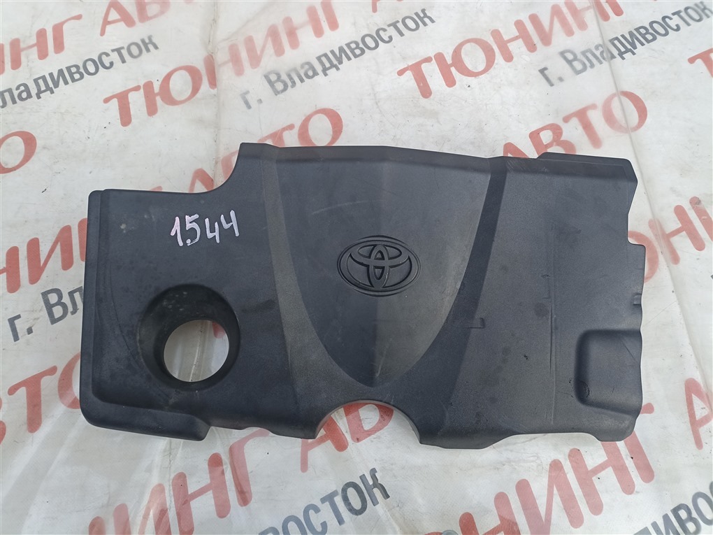 Пластиковая крышка на двс Toyota Camry AXVH70 A25A-FXS 2019 1544