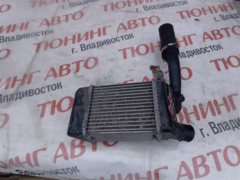 Радиатор интеркулера Mitsubishi Colt Z27A 5050с