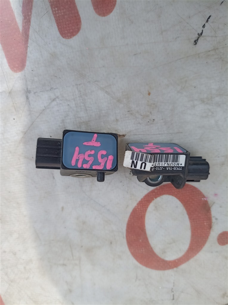 Датчик airbag Honda Freed+ GB7 LEB 2018 77930t6aj210m2 1554 77930t6aj210m2