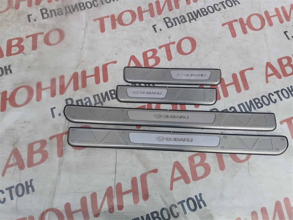 Накладка на порог Subaru Impreza GG2W 2009 1569 м