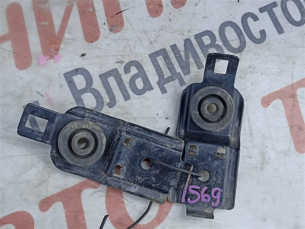 Крепление радиатора Subaru Impreza GG2W 2009 1569 м