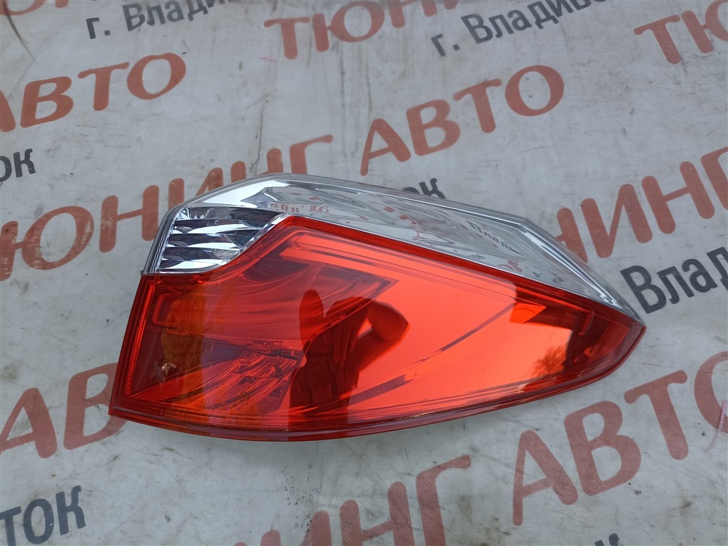 Стоп-сигнал Honda Shuttle GP7 LEB 2016 правый w2502 1562 w2502