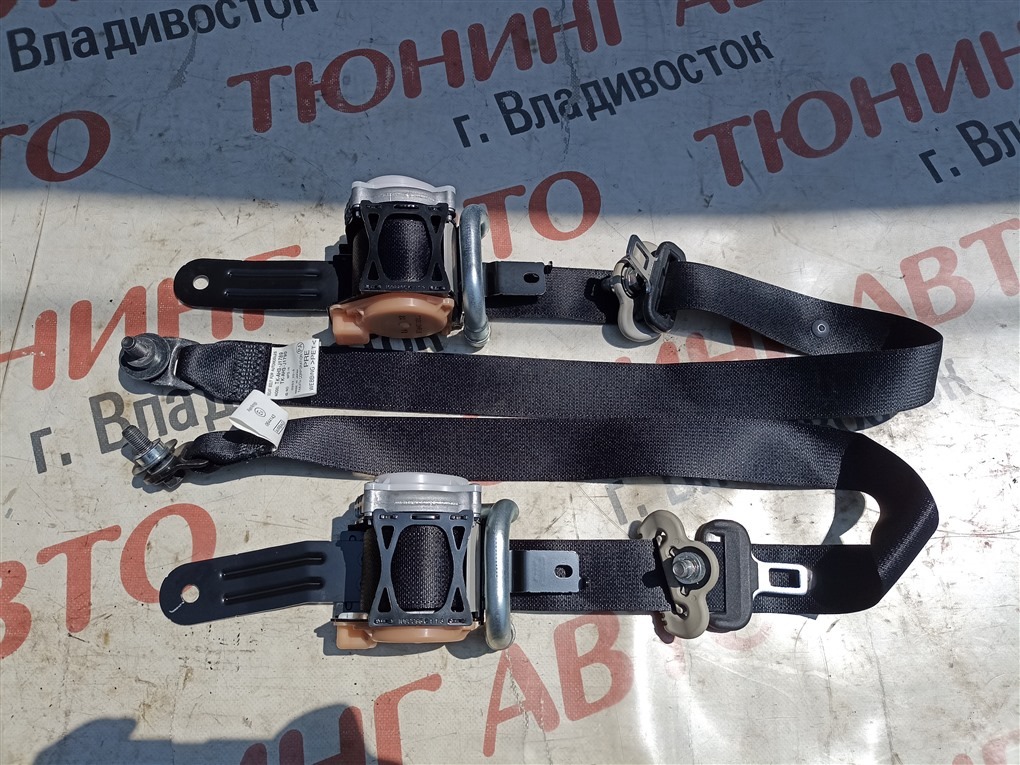 Ремень безопасности Honda Shuttle GP7 LEB 2016 передний правый 1562